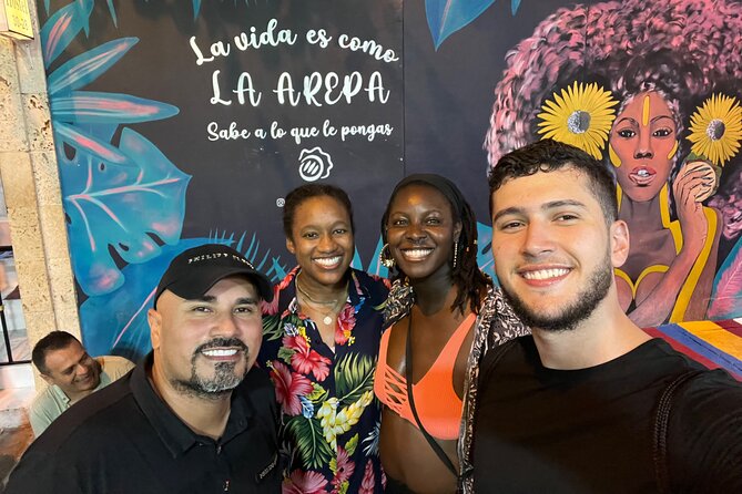 Pub Crawl Nightlife in Cartagena - Barrio Getsemani: Where the Night’s Personality Shows Up