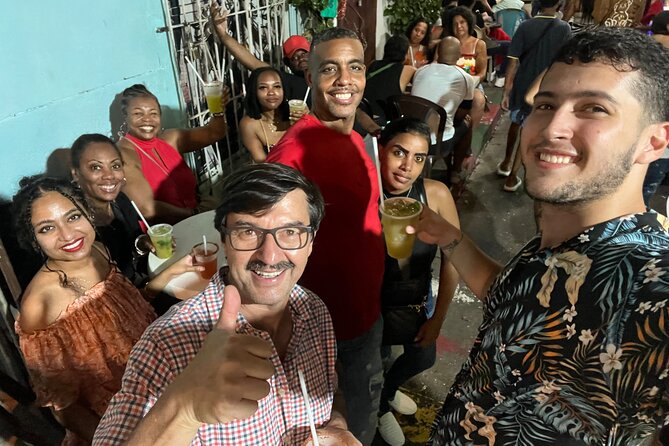 Pub Crawl Nightlife in Cartagena - VIP Club Entry in the Walled City: The Point of the Skip