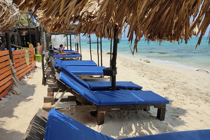Quiet Beach, Baru Premium to the max - From Cartagena to Baru, the timing and ride you should expect