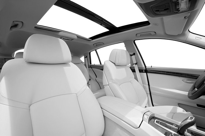 Roundtrip Private Transfer from Cali Airport (CLO) - Hotel drop-off in Cali: door-to-door is the real luxury