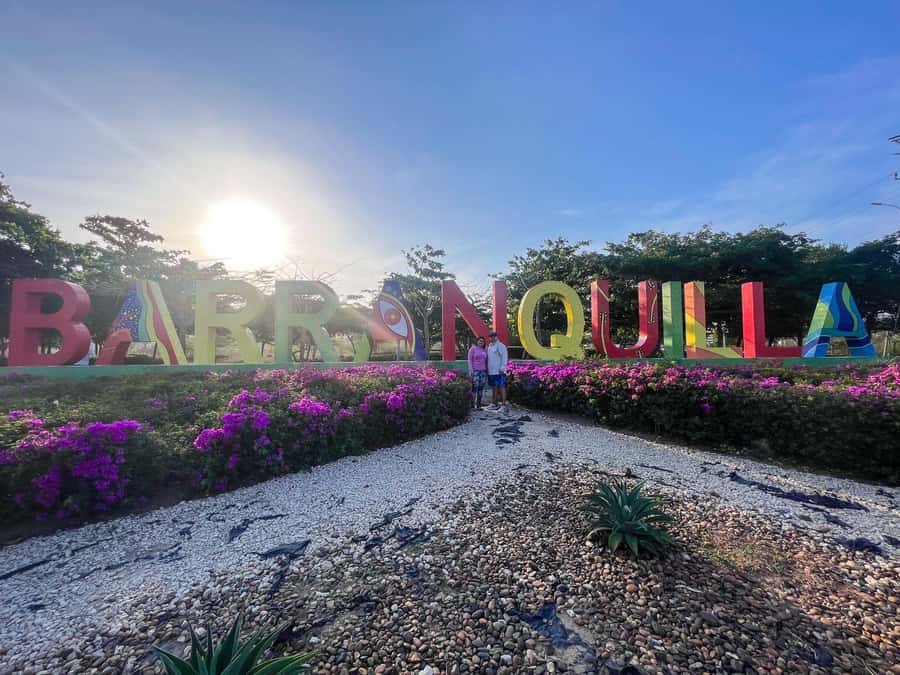 Salida de Cartagena: City Tour a Barranquilla & Santa Marta - The in-between moments: Pumarejo Bridge and crossing the coast