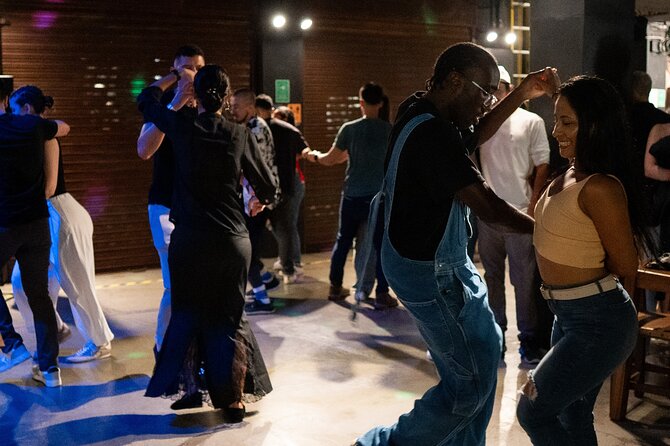 Salsa & Bachata Nightlife Tour in Medellín with a Local Dancer - Social dancing: where you stop performing and start connecting