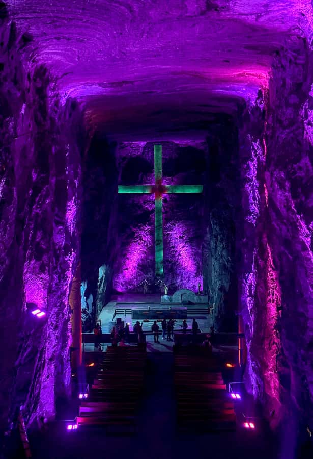 Salt Cathedral and Guatavita Lake with Lunch and Guide - Lunch in Zipaquirá, the Real-World Reset