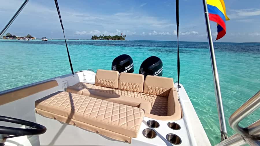 San Andres: Private San Andres Bay Tour by Luxury Speedboat - Starting at Muelle de la Policia, Then Two Quick Stops Before the Main Keys