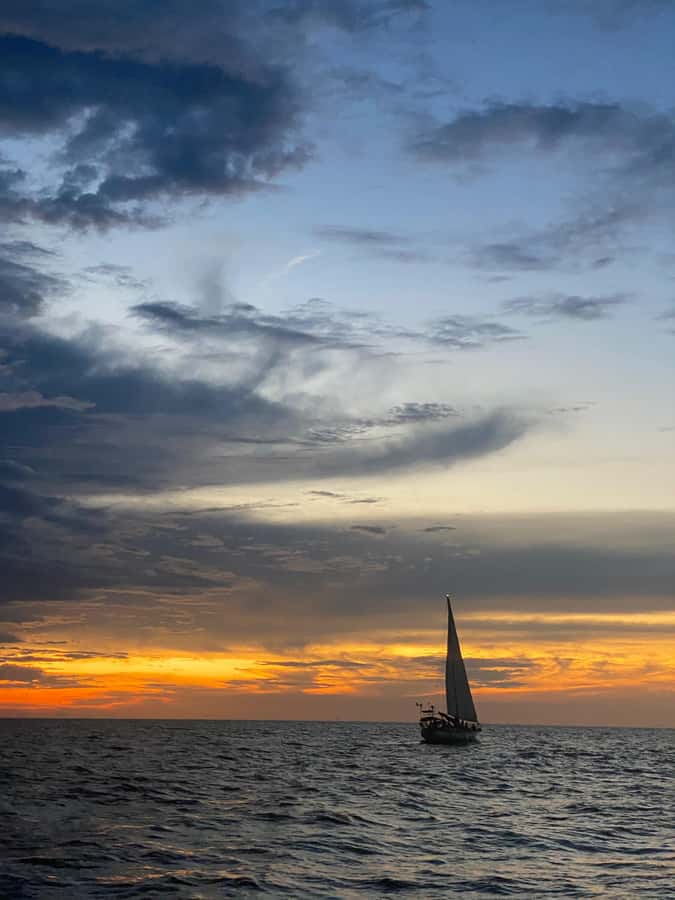Santa Marta Bay: Sunset on a sail boat - Why the $46 price feels fair for a small-group classic sail