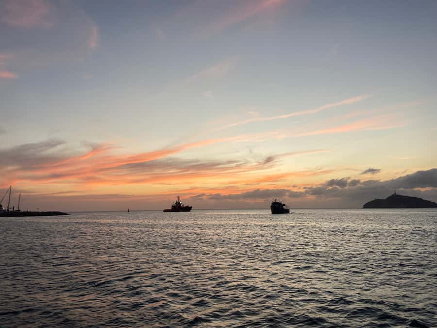 Santa Marta: Sunset Cruise Around the Bay - Who this cruise is best for in Santa Marta