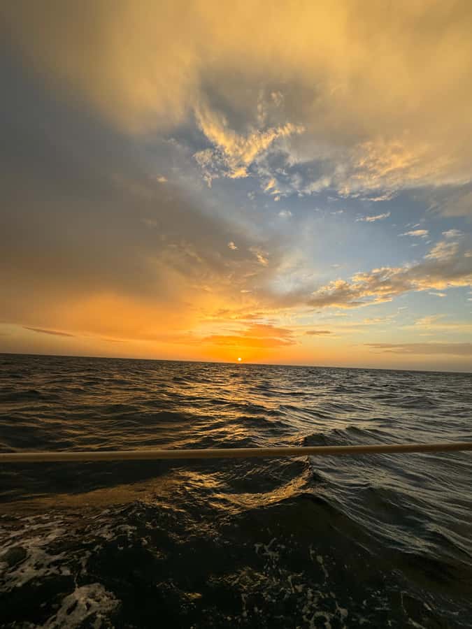Santa Marta: Sunset Cruise Around the Bay - Small logistics that make the night go smoothly
