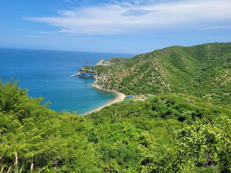 SANTAMARTA: White Night Tour in Katamaran with open bar - Price and value: is $55 per person a fair deal?
