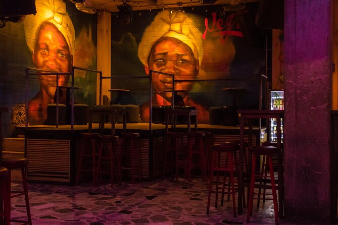 Saturday Night Bar Crawl in Bogotá, Colombia - Stop 1: 2-for-1 Cocktails at No. 5 Inside FIFTI - EIGHT