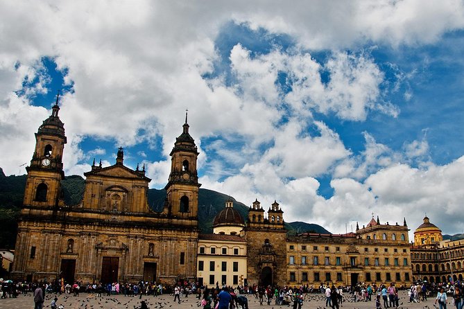 Self-Guided Audio Tour - Paranormal Candelaria - Where You Start and How to Find Your First Scene
