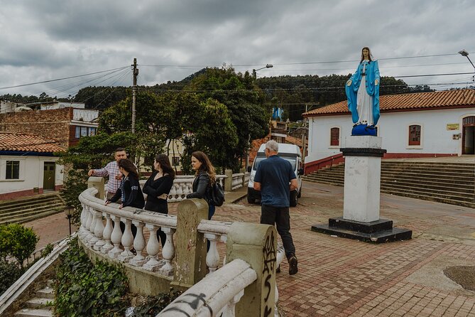 Shared Group Tour to Zipaquirá's Salt Cathedral with Pick up - Entering the Salt Cathedral: Stations, Carvings, and Underground Clarity