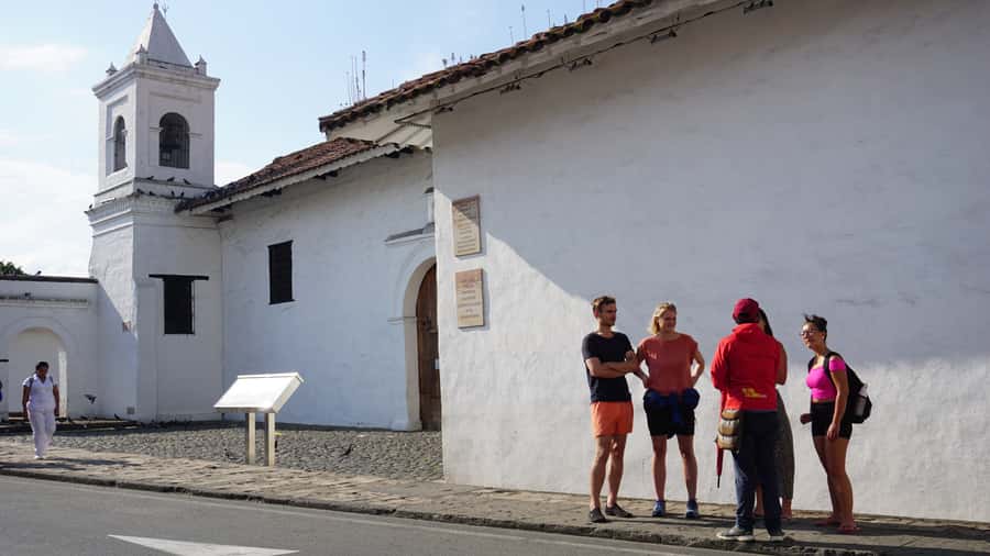 Shared Tour Cali's Historical Downtown - What you should bring and how to survive 150 minutes of walking