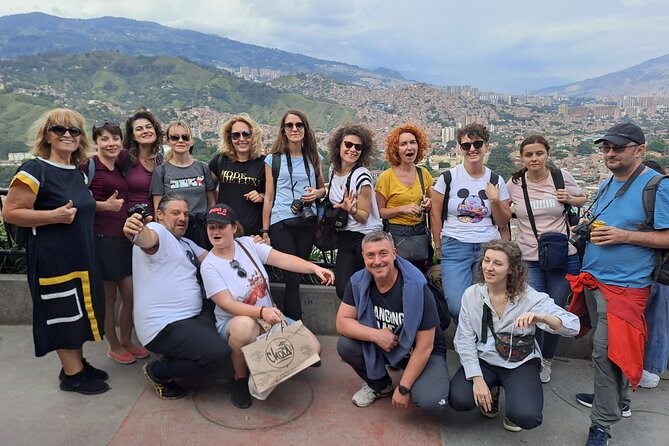 Shared Tour Commune 13 and Metro Cable La Aurora de Medellin - Cultural center and library stop: where community projects show up