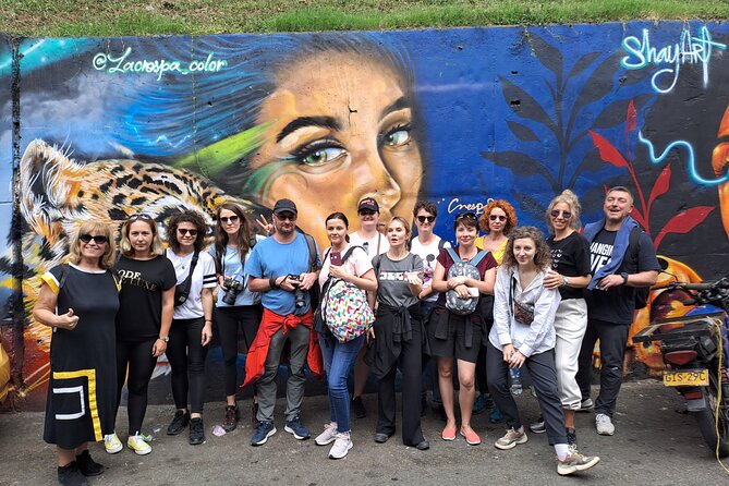 Shared Tour Commune 13 and Metro Cable La Aurora de Medellin - Metrocable La Aurora area: Medellín’s transportation as the story