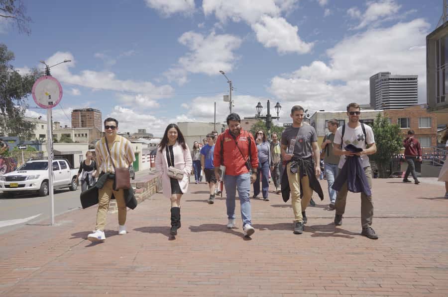 Shared Tour of Bogota's Historic Downtown (La Candelaria) - Entering La Candelaria, Where Bogotá’s Story Shows Up in the Side Streets