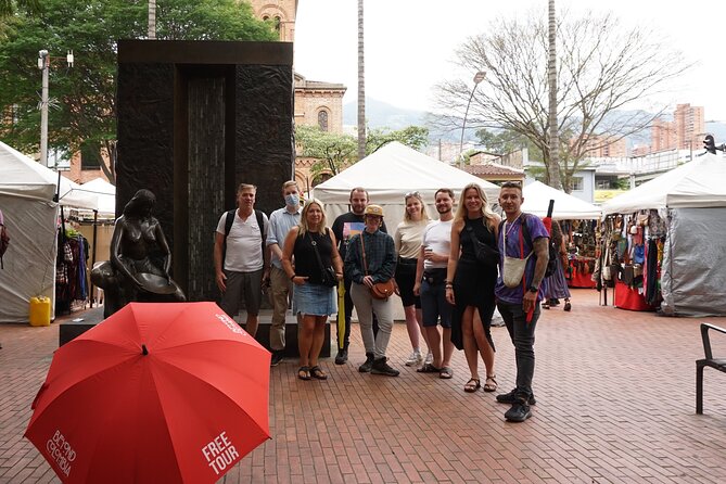Shared Tour of El Poblado, Provence & Manila - Masaya Medellin and Wanitta Via Primavera: where the tour becomes food-first