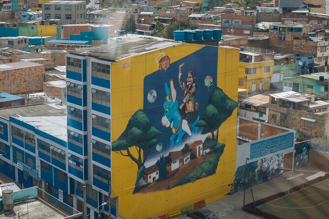 Shared Tour to Ciudad Bolivar (Paradise Quarter) & Cable Car - Meeting at 8:00 am, and why pickup matters in Bogotá