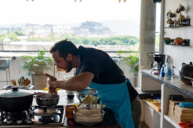 Small-Group Colombian Cooking Class in Cartagena with Local Chefs - Chef-Led Technique That Actually Sticks With You