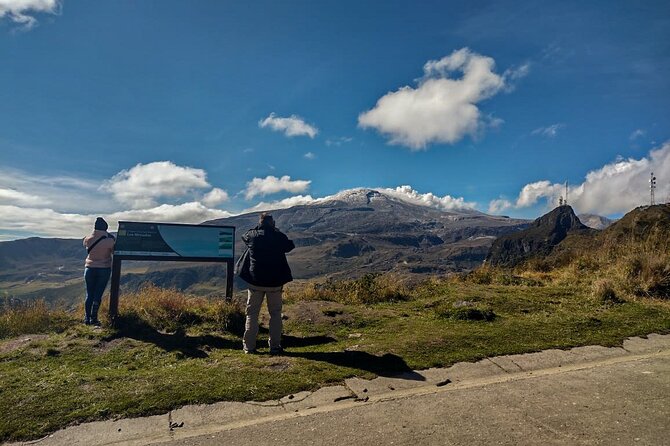 Snowy Ruiz + Hot Springs from Manizales - Entering Los Nevados National Natural Park: the official start