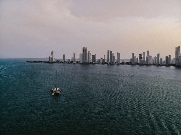 Sunset Cruise in Cartagena - Sunset Cruise over Cartagena Bay: the payoff you feel fast