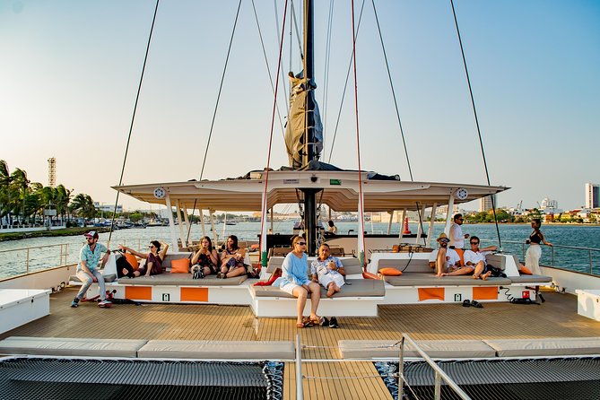 Sunset Cruise in Cartagena - Where to meet, how to board, and why Puerta 1 matters