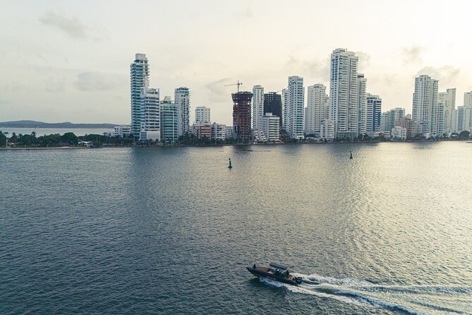 Sunset Magic Cartagena Bay Boat Tour with Breathtaking View - Mobile Ticket and Booking Timing: Smooth Start for an Evening Plan