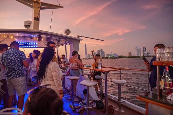 Sunset Navigation through the Bay of Cartagena - Bahía de Cartagena Views From the Water (and Why They Matter)