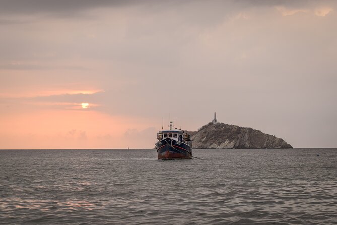 Sunset Sailing Santa Marta Bay - Marina entry fee and other small logistics that affect the evening