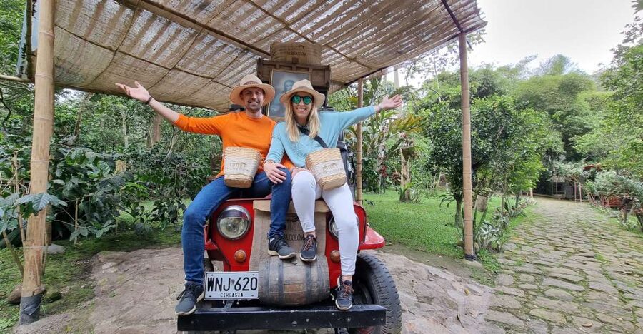 Tequendama Falls and Coffee Hacienda Day Trip from Bogotá - Lunch in Fusagasugá: Local Food Without the Pressure
