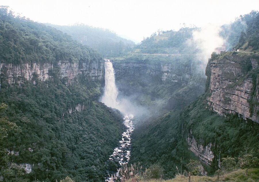 Tequendama Falls and Coffee Hacienda Day Trip from Bogotá - The Drive: Private Van Timing, Comfort, and What to Expect