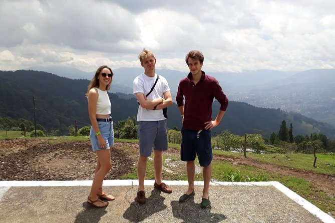 The Best Pablo City Tour In Medellin - A Private Medellín Escobar Tour That Connects the City Dots