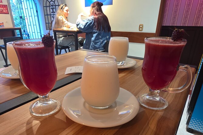The Insider’s Bogotá: A Signature Experience Beyond the Ordinary - Barrio Quinta Camacho and the Cacao Experience