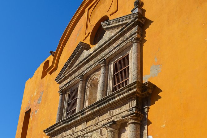 The Soul of Cartagena - A Stroll Through Its Historic Heart - Why Cartagena’s Walled Streets Feel So Different Than Other Cities