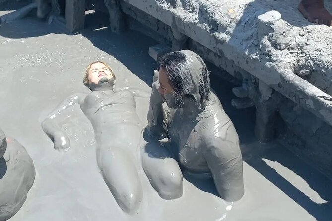 Totumo volcano and pink sea - Volcano Mud Bath at El Totumo: what you’ll actually do