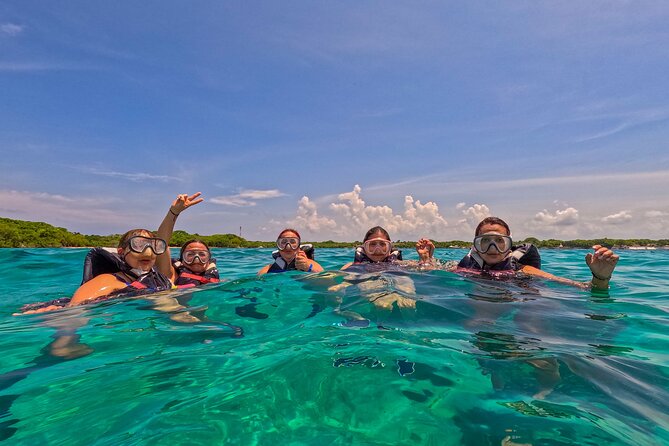 Tour 5 islands of the rosary with drinks included - Key points to know before you book