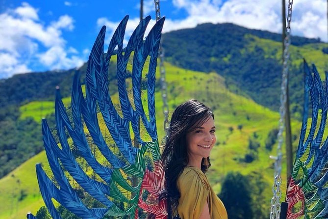 Tour Cocora Valley hummingbird circuit - Stop 1: Salento to the Cocora Valley jump-off point