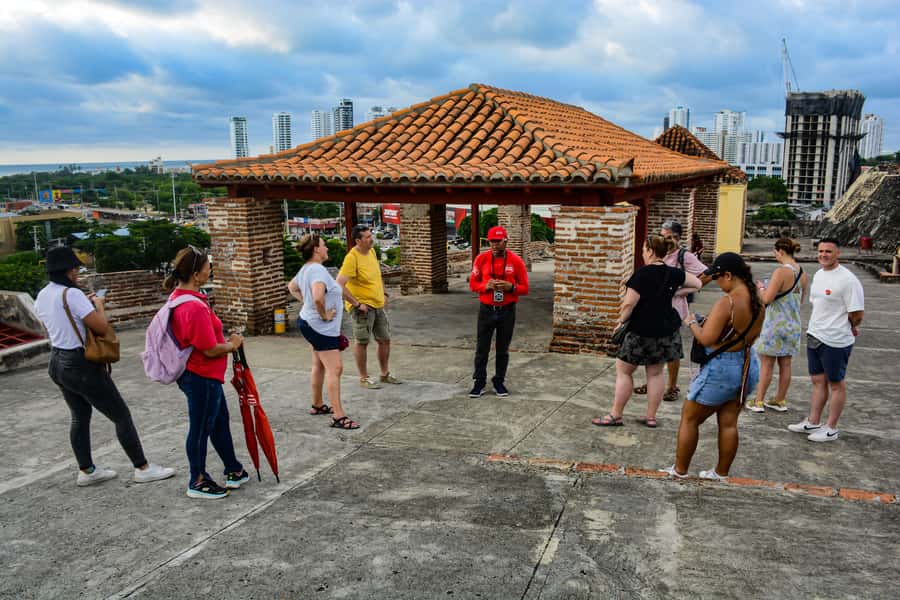 Tour Compartido al Castillo San Felipe de Barajas Cartagena - Getsemaní to San Felipe, why this route matters