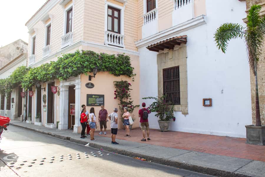Tour Compartido de Gabriel García Marquez en Cartagena - Colonial Houses and the Architecture of Magical Realism