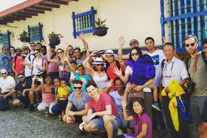 Tour Guatapé - Getting Picked Up Early, Then Getting Back Late