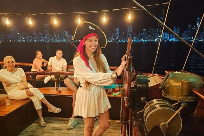 Tour of Bahia Cartagena by Pirate Boat with Sunset and Music - Who This Pirate Boat Tour Is Best For