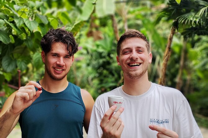 Tour of indigenous trails, coffee, cocoa, waterfalls - Minca - Finca San Rafael: family organic farming, not just photos of plants