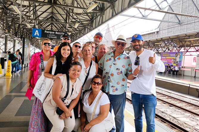 Tour of Medellin with Extended Visit to Commune 13 and Book-Art - Timing, Meeting Window, and How to Plan Your Day