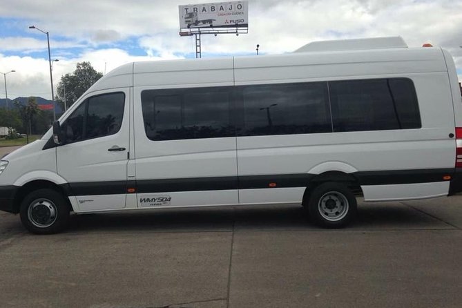 Transport airport hotel or hotel airport (private service) - How the Meet-and-Greet Works After You Land