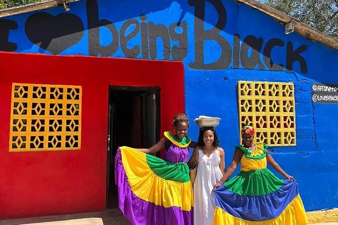 Visit Palenque with natives : history, culture and ancestral legacy - Benkos Bioho monument and the story of resistance