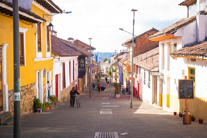 Walking Tour Candelaria plus Gold Museum with a Social Scientist - Coffee and/or tea: a small included moment that can teach you something real