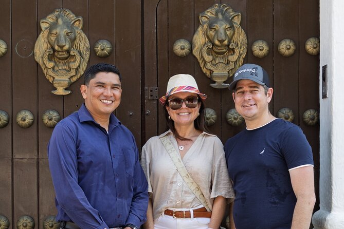Walking Tour Old City - Las Bóvedas: Starting in an Old Military Garrison, Not a Random Market