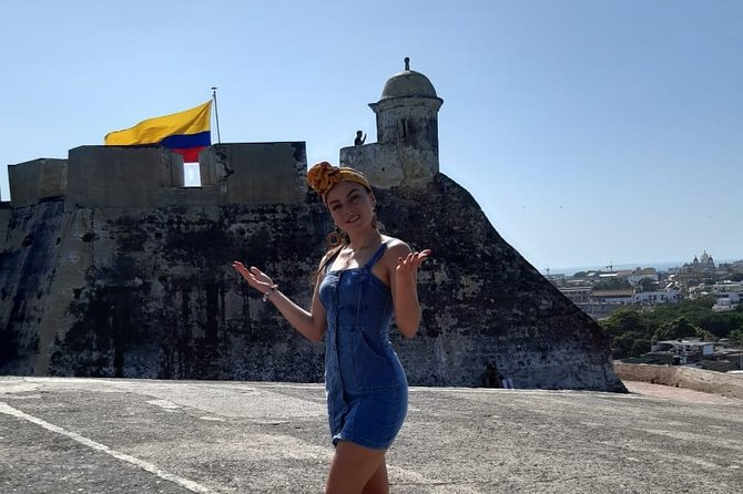 Walled City, San Felipe Castle & Popa Convent Cartagena City Tour - Popa Convent viewpoint: the best angles over sea, city, and islands