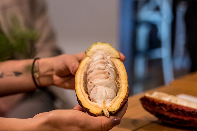 Weaving Peace: Taste and understand what is happening in Colombia - Fragmentos in the Museo Nacional de Colombia: when anti-monument becomes memory