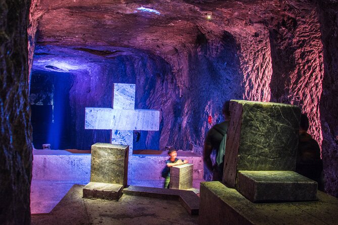 Zipaquirá and Salt Cathedral Muisca Heritage with Guide - Private - Private transfer and guides: what changes when it is just your group